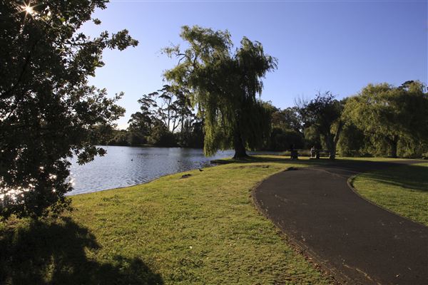 Western Springs Park